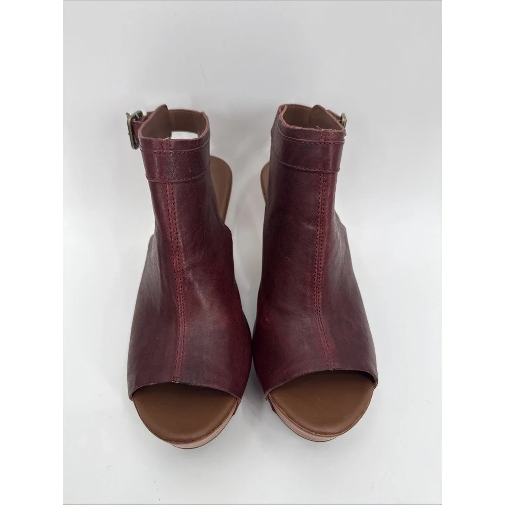 Kirk-Ease Womens Burgundy Genuine Leather Buckle Wedge Sandals Size 10M Boho